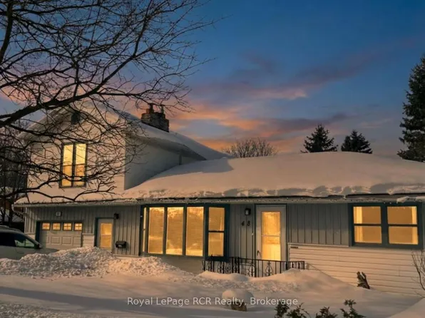 48 4th Ave W, Owen Sound, ON N4K 4V2