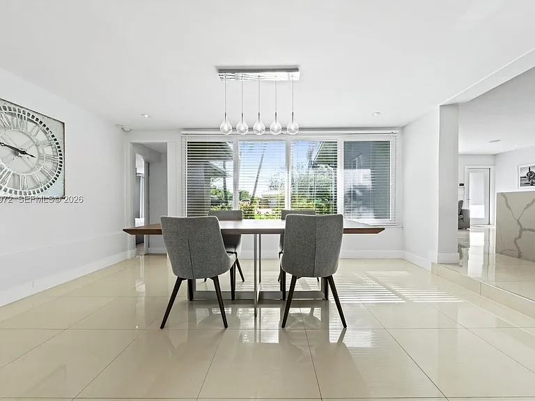 217 E Acre Dr — Photo 16