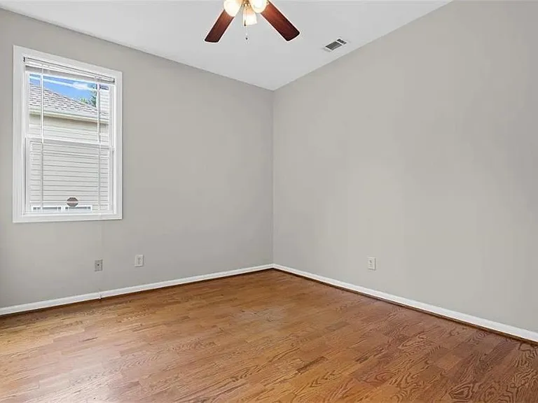 3516 Lori Ln — Photo 19