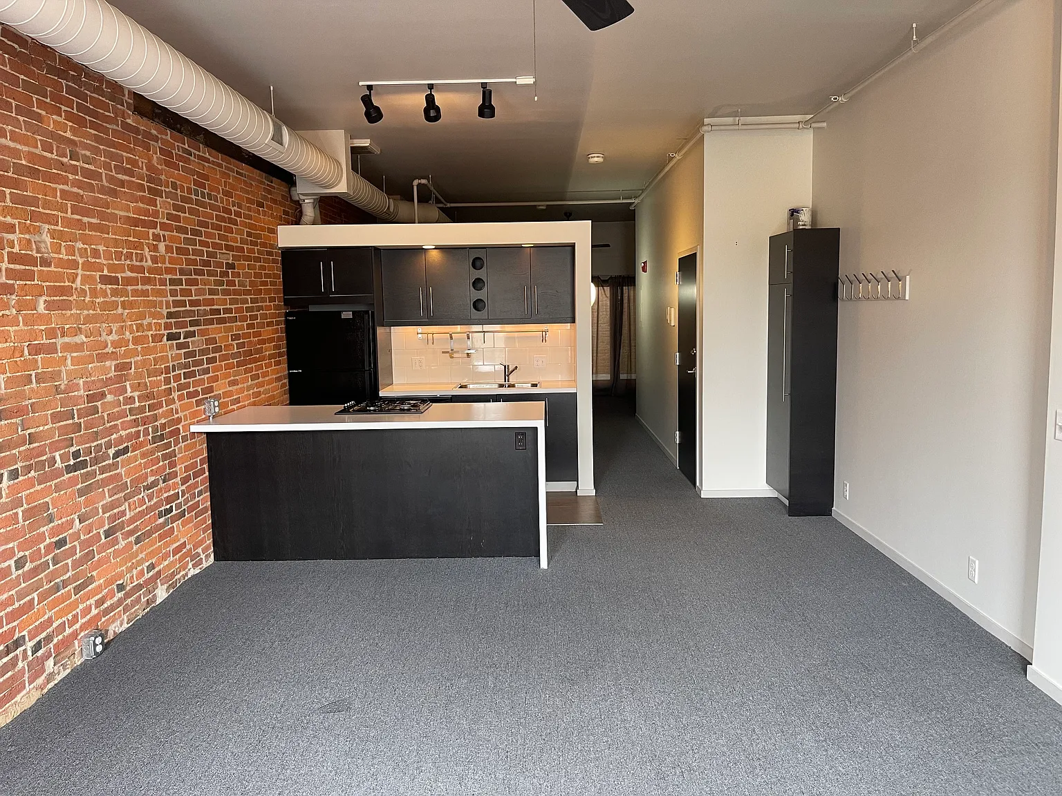 1 bed, $1,500 — Photo 3