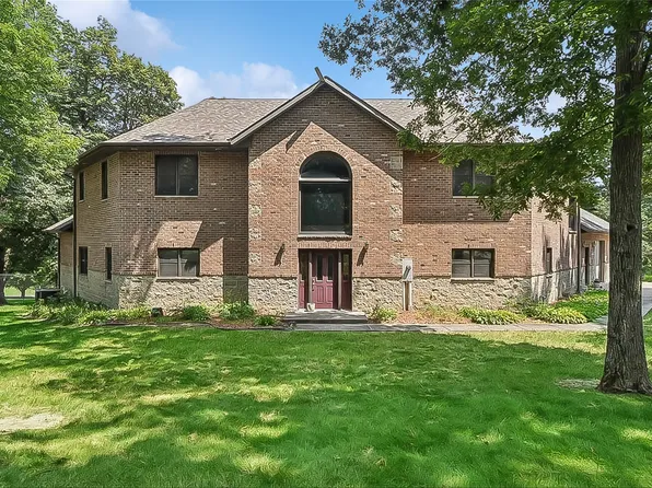 4683 Legion St Unit 80, Newton, IA 50208