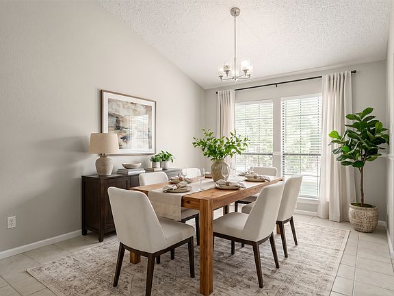 4th image of 204 Timber Ridge Ln
