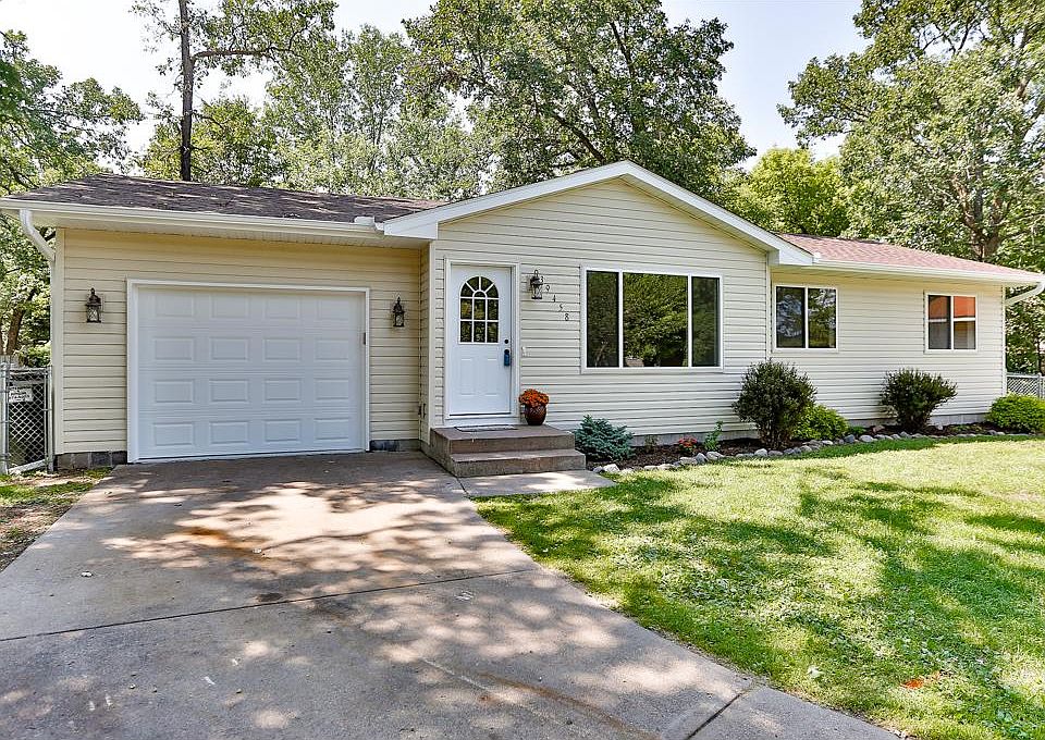 1st image of 39458 Ash Ct