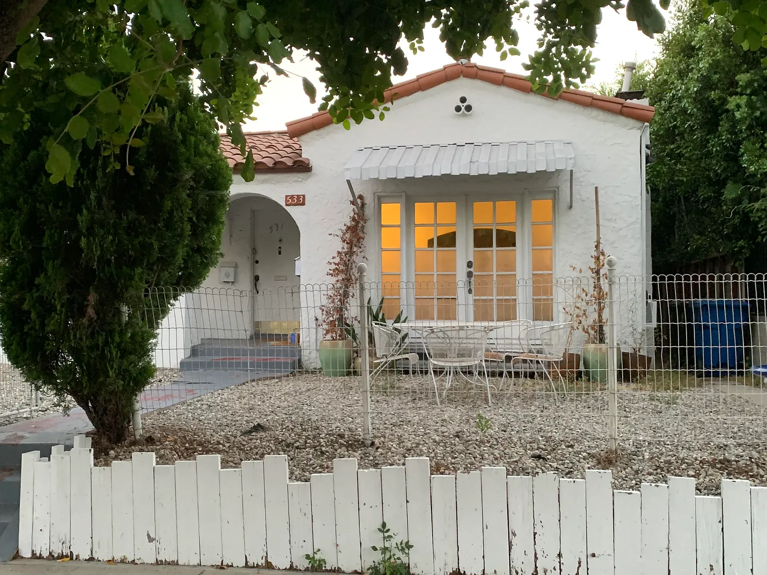2 bed, 2000 sqft, $4,800 — Photo 1