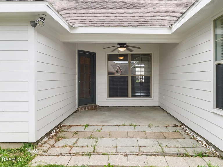 106 Country Mile Dr — Photo 25