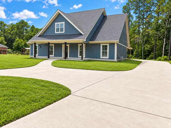 8129 Victoria Dr, Biloxi, MS 39532