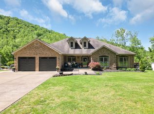 1007 Abbott Creek Rd, Prestonsburg, KY 41653