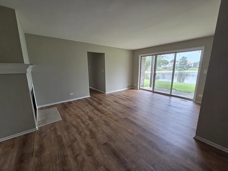 228 Memory Ln #14-1 — Photo 3