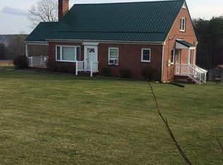 8497 Gladys Rd, Altavista, VA 24517