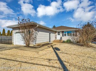 44 Osprey Dr, Toms River, NJ 08753