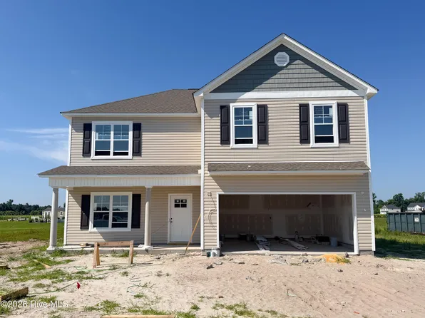 512 E Black Water Lane, Maysville, NC 28555