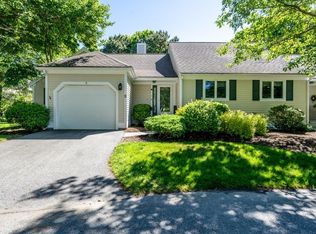 5 Friendship Ct #89, Mashpee, MA 02649
