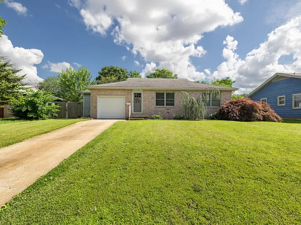 1704 E Latoka Street, Springfield, MO 65804