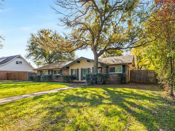 506 Atkerson Ln, Euless, TX 76040