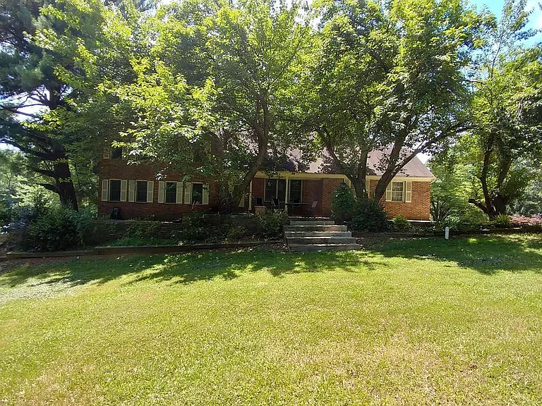 4801 Bentonbrook Dr — Photo 12