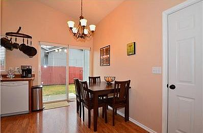 4th image of 1930 N Hodges Ln