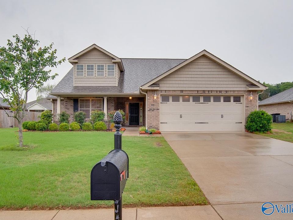 1st image of 117 Autumn Haven Ln