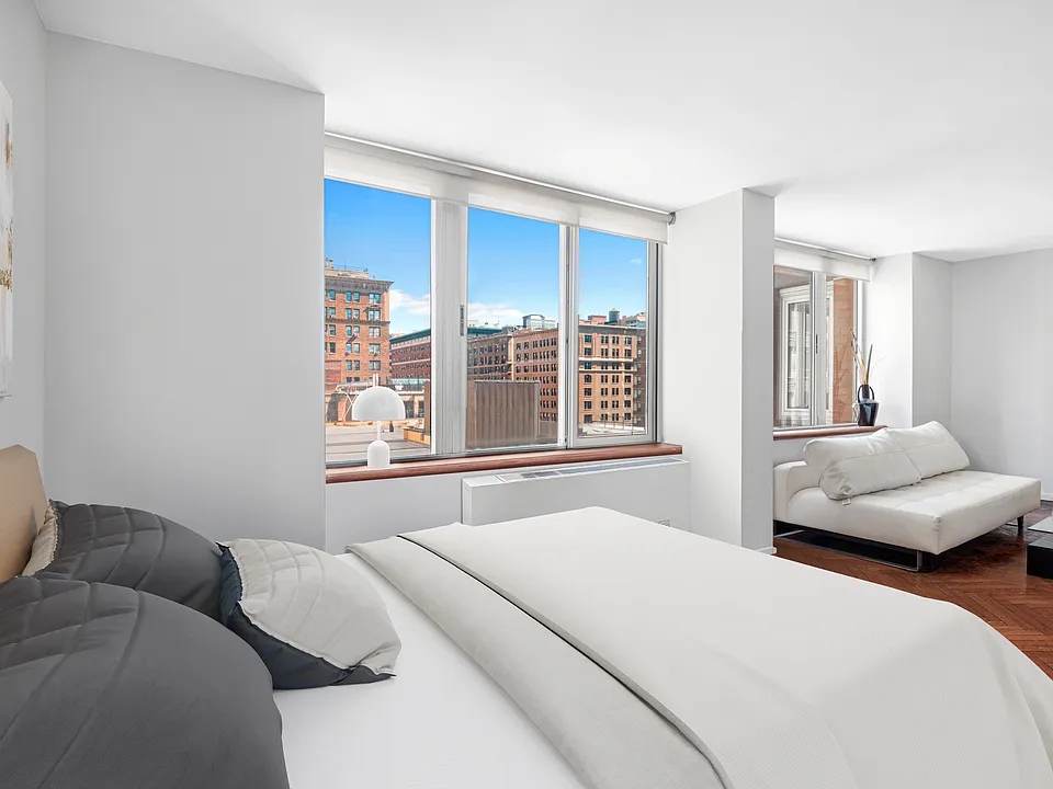 2373 Broadway #1025