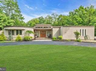 1575 Beaver Hollow Dr, Toms River, NJ 08755