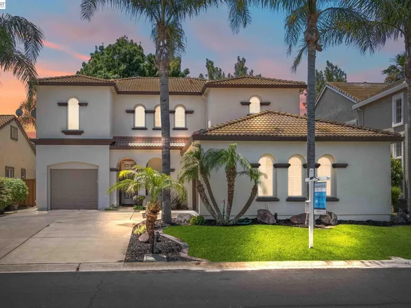2466 Yosemite Way, Discovery Bay, CA 94505