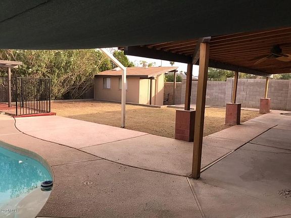 Huge covered patio