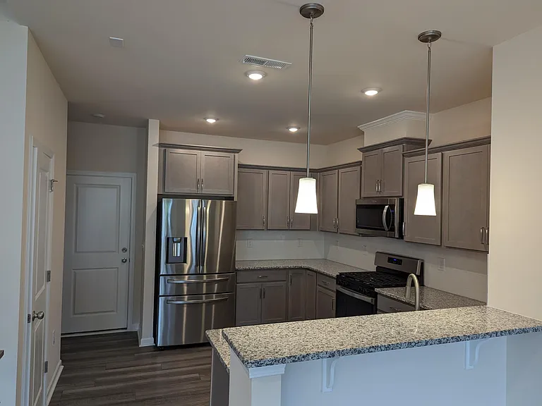 215 Parker Station Ave — Photo 18