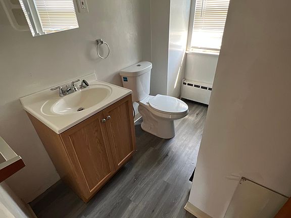 2nd image of 37 Knowlton Ave APT 4