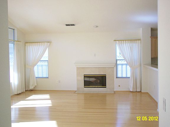 3rd image of 616 Paddlewheel Ct