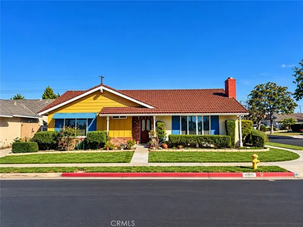 9398 Christopher St, Cypress, CA 90630
