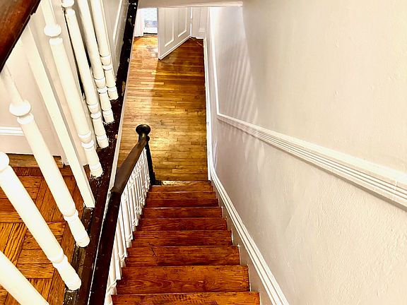 5th image of 388 Sackett St #1