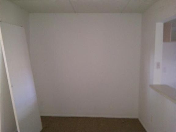 5th image of 2839 Somerset Park Dr APT 101