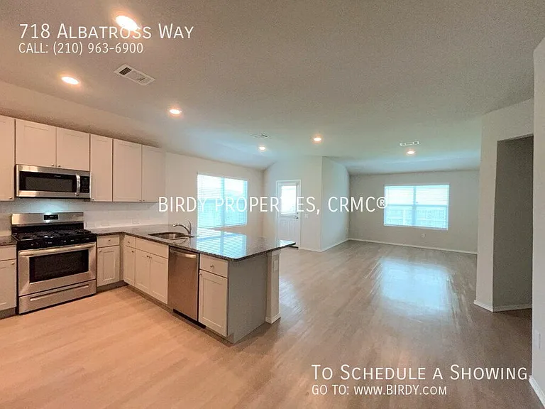 718 Albatross Way — Photo 9