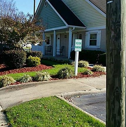 2nd image of 940 Gregg Ct