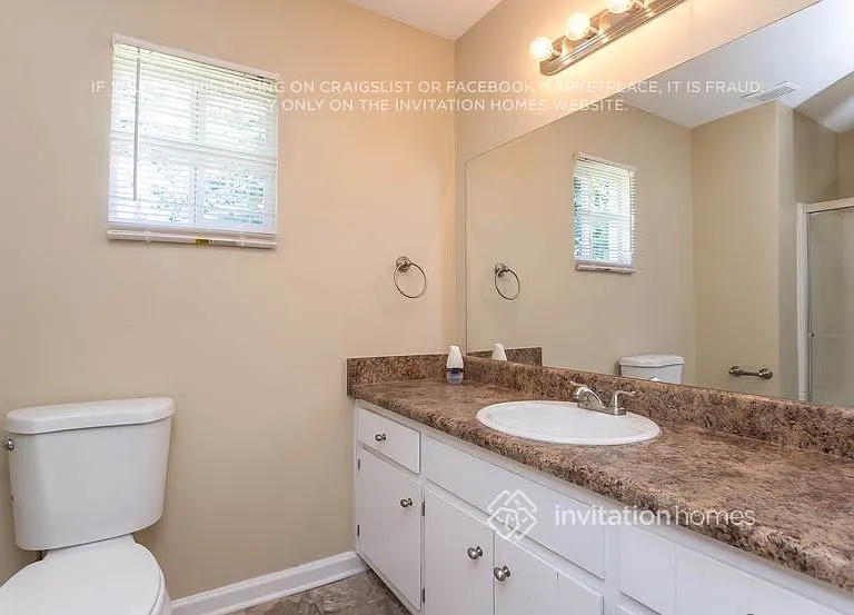 449 Tower Pl — Photo 18