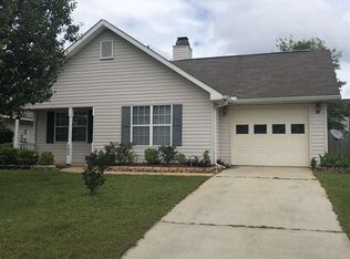 102 Hackamore Ln, Warner Robins, GA 31088