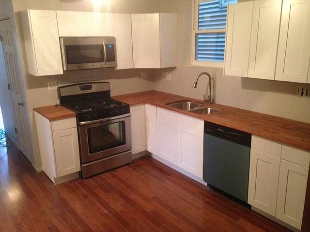1st image of 2308 N Hoyne Ave #G
