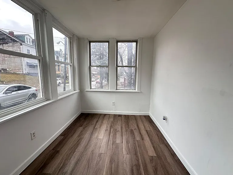 132 Charles St — Photo 10