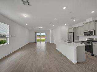 19457 Whispering Creek Rd, Loxahatchee, FL 33470