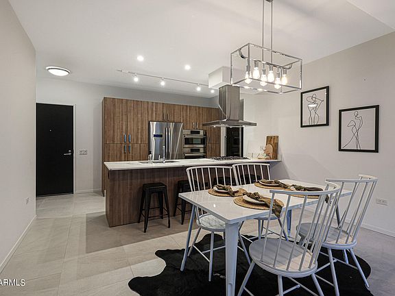 3rd image of 7120 E Kierland Boulevard #505