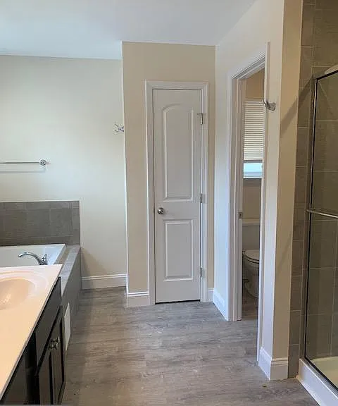 9208 Dayton Ave — Photo 15