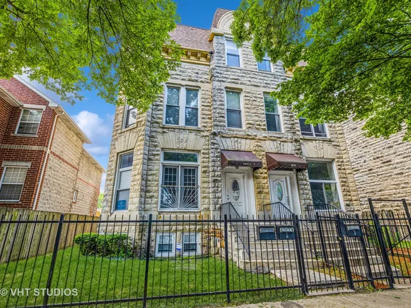 3612 S Prairie Ave #3, Chicago, IL 60653