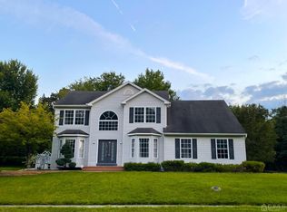21 Battista Ct, Sayreville, NJ 08872