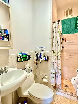 Rented by Corcoran | media 20