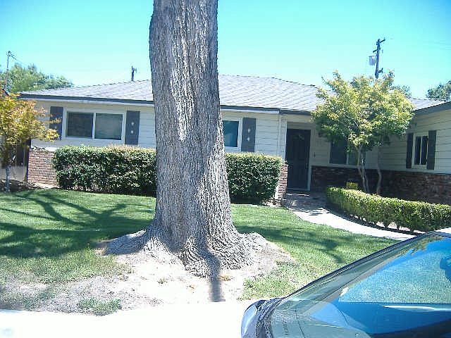 1st image of 1421 Ashwood Dr