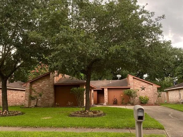 15919 Val Verde Dr, Houston, TX 77083