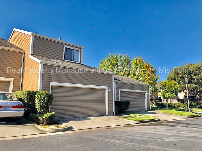 1st image of 162 Crown Cir