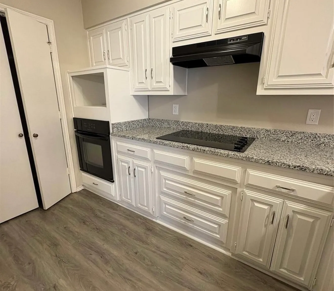 2 bed, 1250 sqft, $1,800 — Photo 4