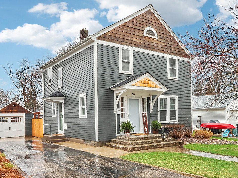 1st image of 613 East Washington STREET