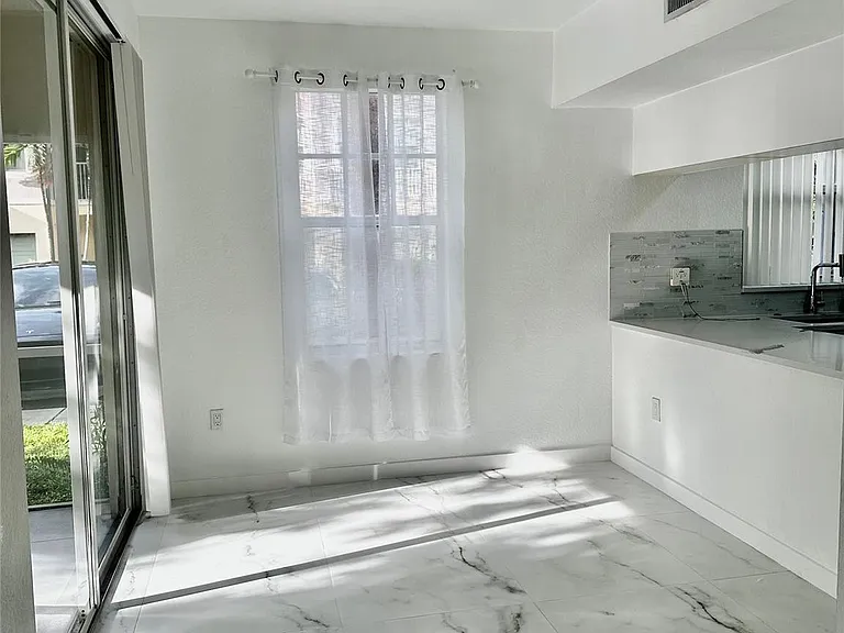 6500 W Sample Rd #6500 — Photo 8