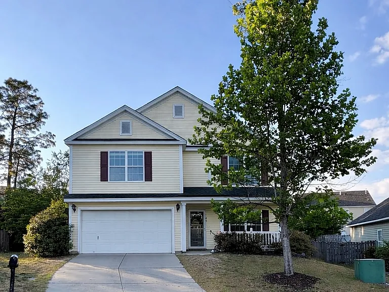 108 White Cedar Ct — Photo 1